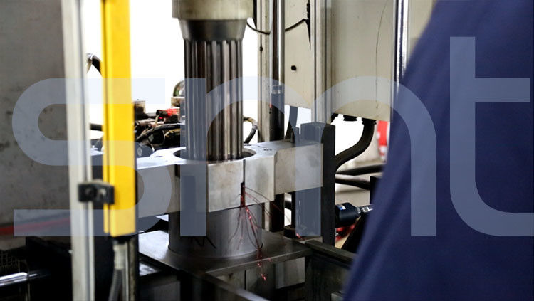 Electrical Motor Stator Coil Winding Machine for Wire Middle Forming / Shaping